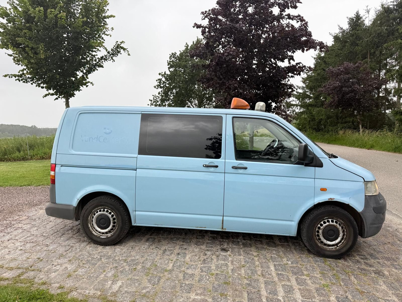 Small van Volkswagen T5 Transporter 2.5 TDI 4Motion *Klima *4x4: picture 7 Small van Volkswagen T5 Transporter 2.5 TDI 4Motion *Klima *4x4: picture 7