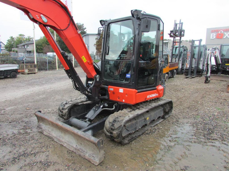 Kubota KX 060-5 Minibagger 49.000 EUR - Mini excavator: picture 2 Kubota KX 060-5 Minibagger 49.000 EUR - Mini excavator: picture 2