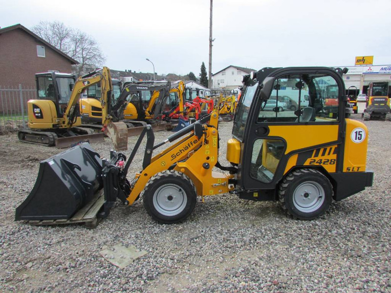 Schäffer 2428 SLT Schmalspur Radlader 34.000 EUR net - Compact track loader: picture 5 Schäffer 2428 SLT Schmalspur Radlader 34.000 EUR net - Compact track loader: picture 5
