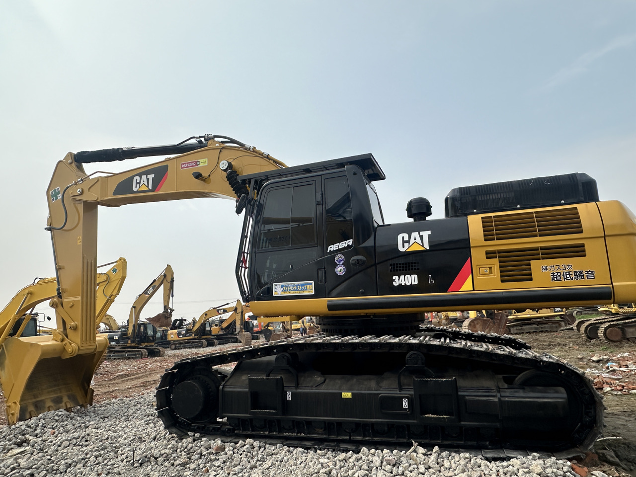 CATERPILLAR 340DL - Crawler excavator: picture 1 CATERPILLAR 340DL - Crawler excavator: picture 1