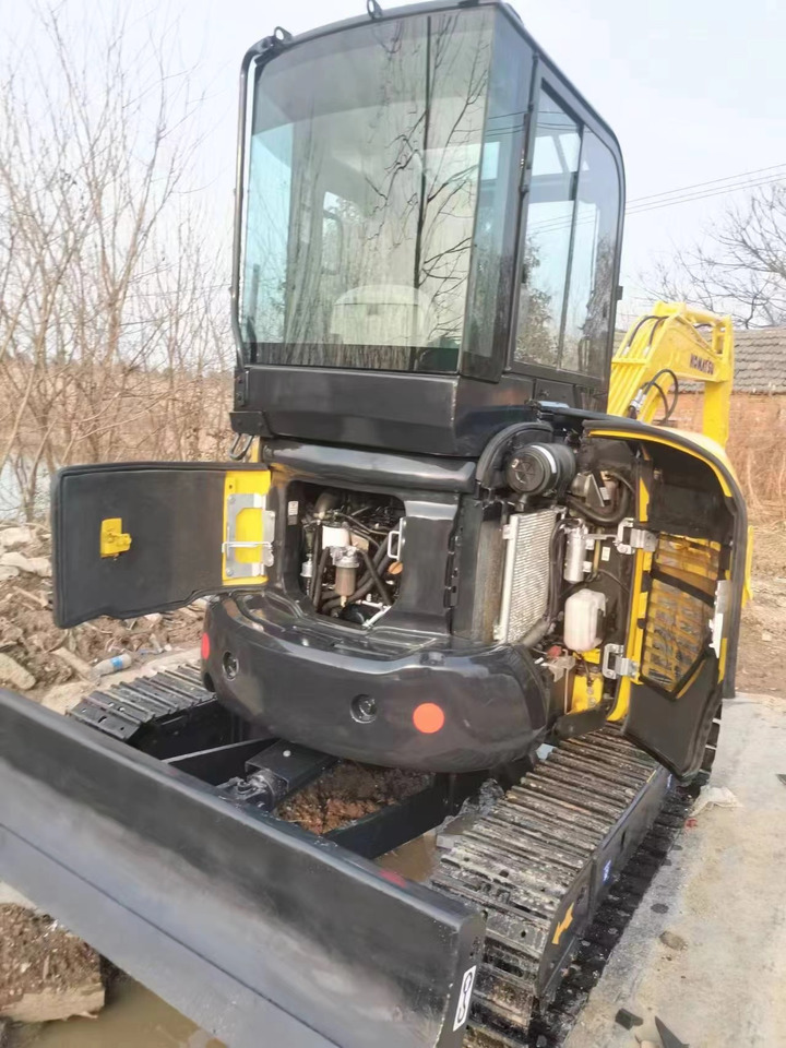 KOMATSU PC 35 MR - Crawler excavator: picture 4 KOMATSU PC 35 MR - Crawler excavator: picture 4