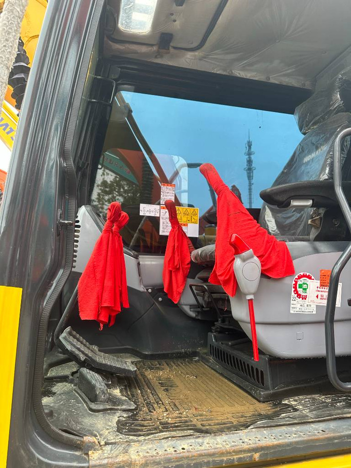 Komatsu PC 130 - Mini excavator: picture 2 Komatsu PC 130 - Mini excavator: picture 2