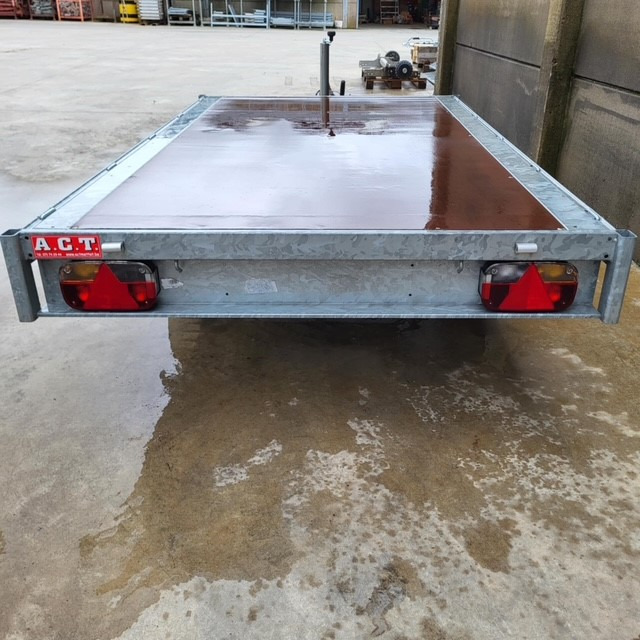 EDUARD 256/150cm - Trailer: picture 4 EDUARD 256/150cm - Trailer: picture 4