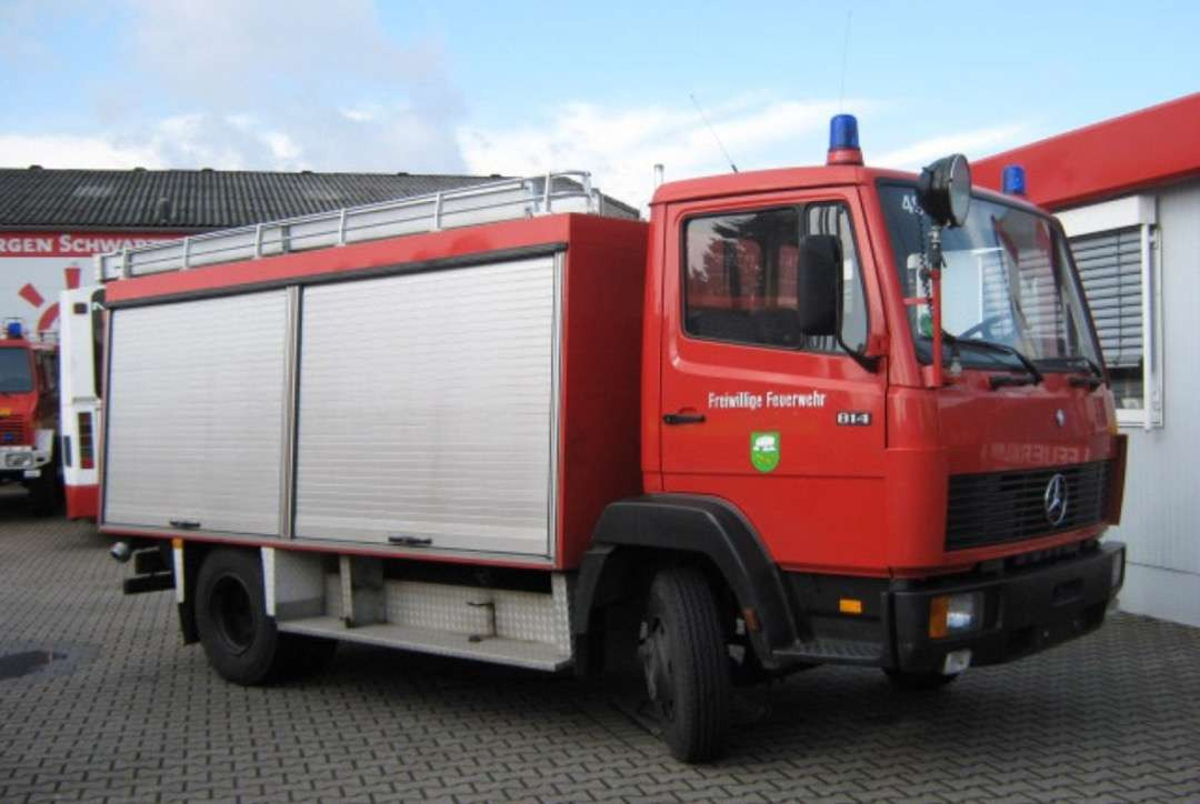 1989 Mercedes-Benz 814 / Redningsbil - Fire truck: picture 1 1989 Mercedes-Benz 814 / Redningsbil - Fire truck: picture 1