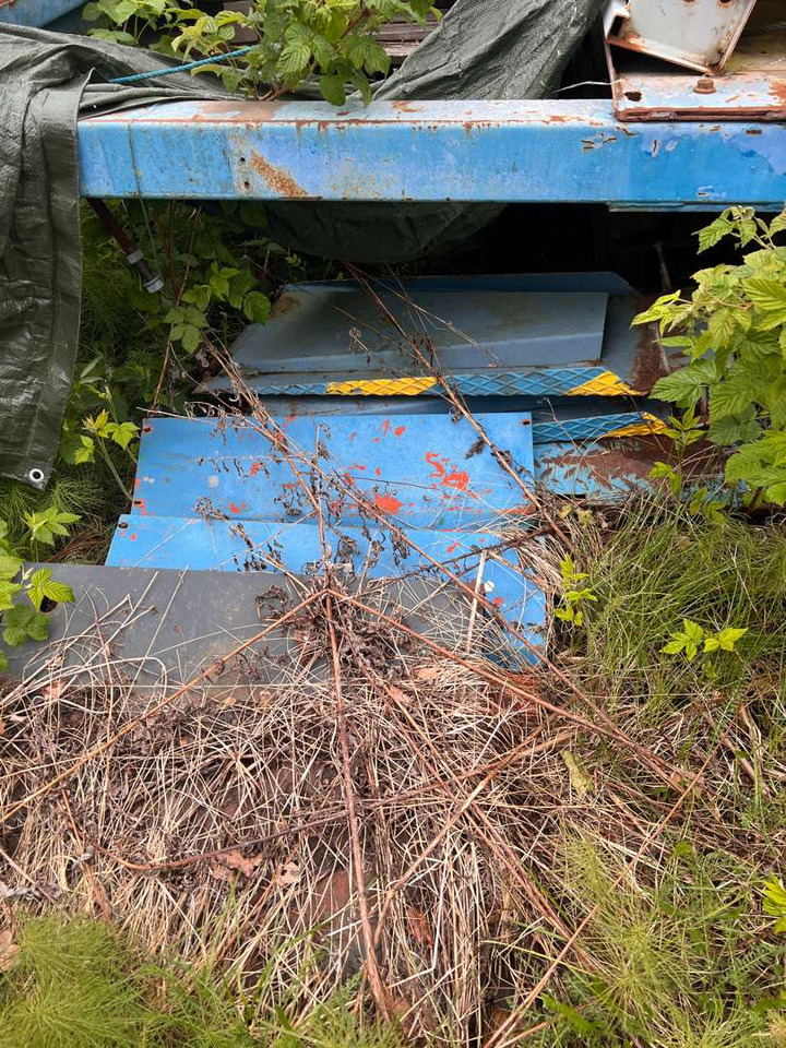 2 stk. Ponte 4-søyler løftebukk - Workshop equipment: picture 5 2 stk. Ponte 4-søyler løftebukk - Workshop equipment: picture 5