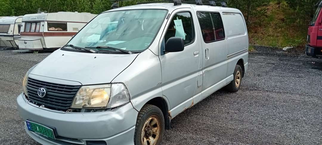 2008 Toyota Hiace 4WD og 2007 Toyota Hiace selges samlet - Car: picture 1 2008 Toyota Hiace 4WD og 2007 Toyota Hiace selges samlet - Car: picture 1