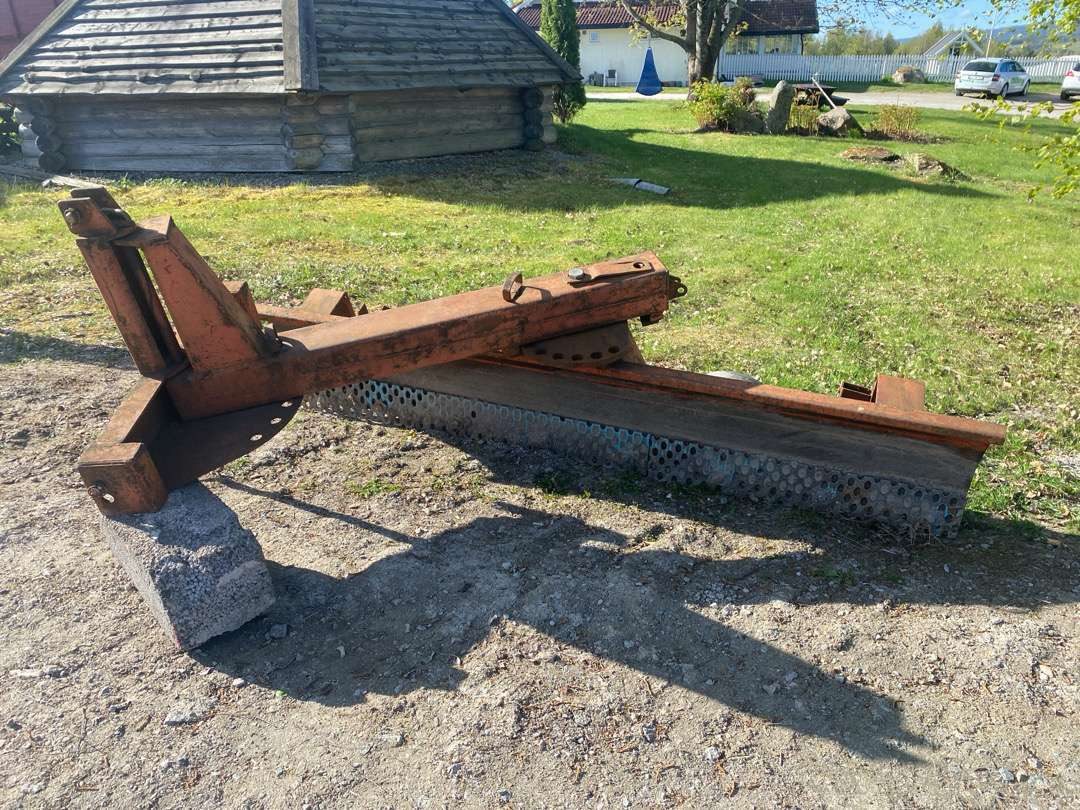 Helt og fint brøyteskjær - Agricultural machinery: picture 1 Helt og fint brøyteskjær - Agricultural machinery: picture 1