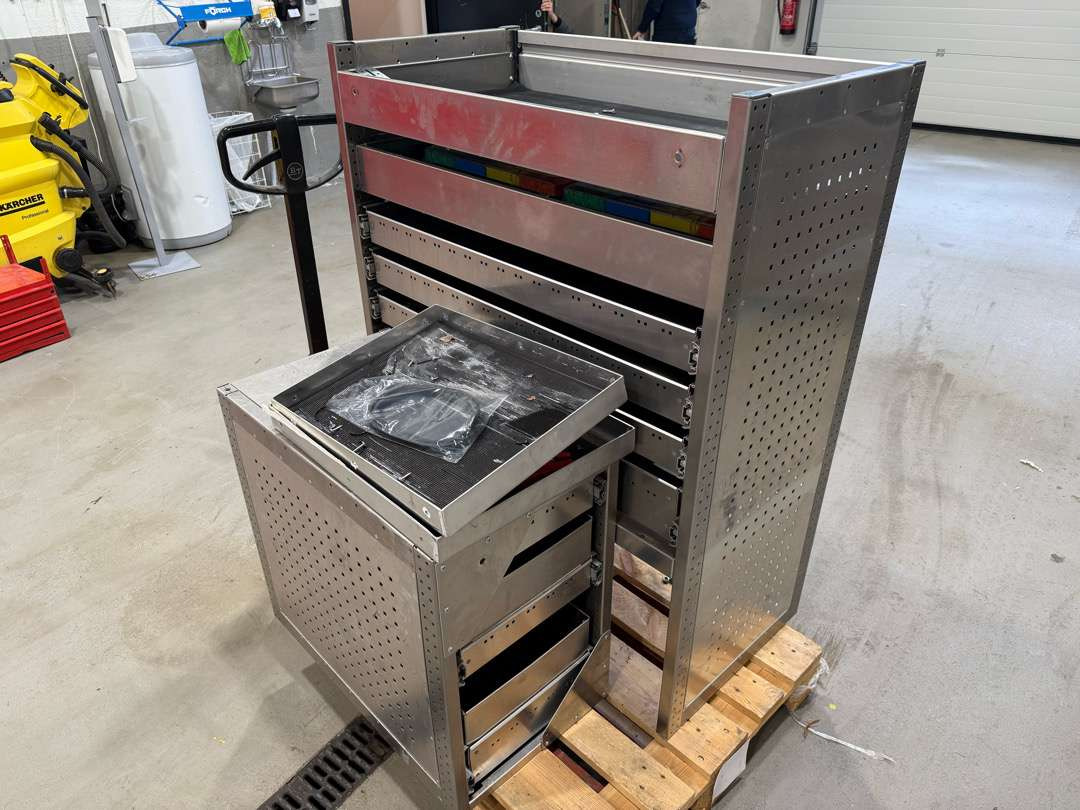 Aluca Bilinnredning - Workshop equipment: picture 5 Aluca Bilinnredning - Workshop equipment: picture 5