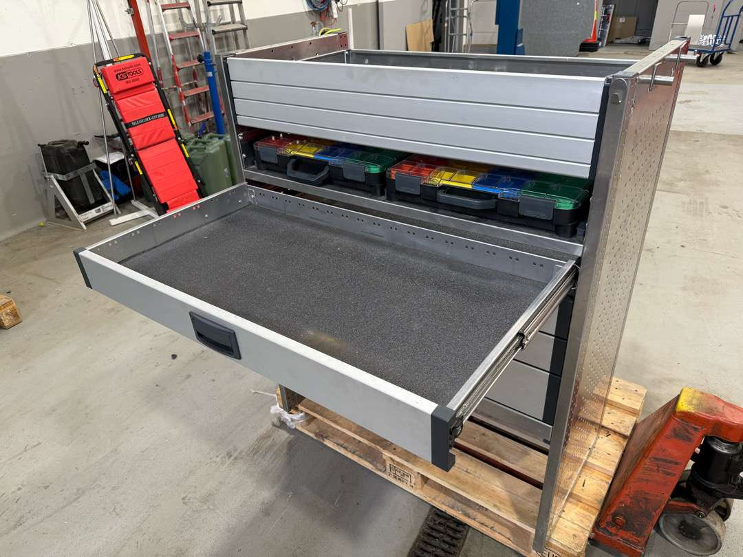 Aluca Bilinnredning - Workshop equipment: picture 4 Aluca Bilinnredning - Workshop equipment: picture 4