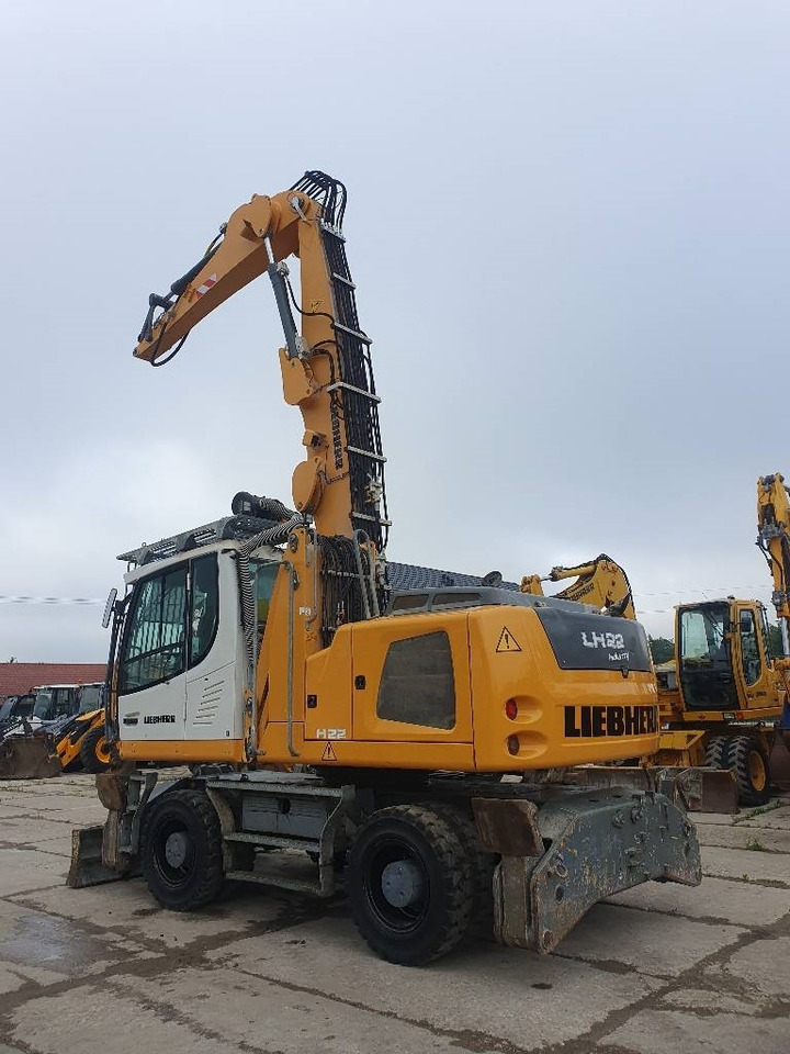 Liebherr LH 22 M - Waste/ Industry handler: picture 3 Liebherr LH 22 M - Waste/ Industry handler: picture 3