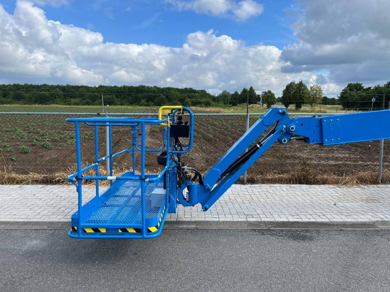 Telescopic boom Genie S 45 XC: picture 14