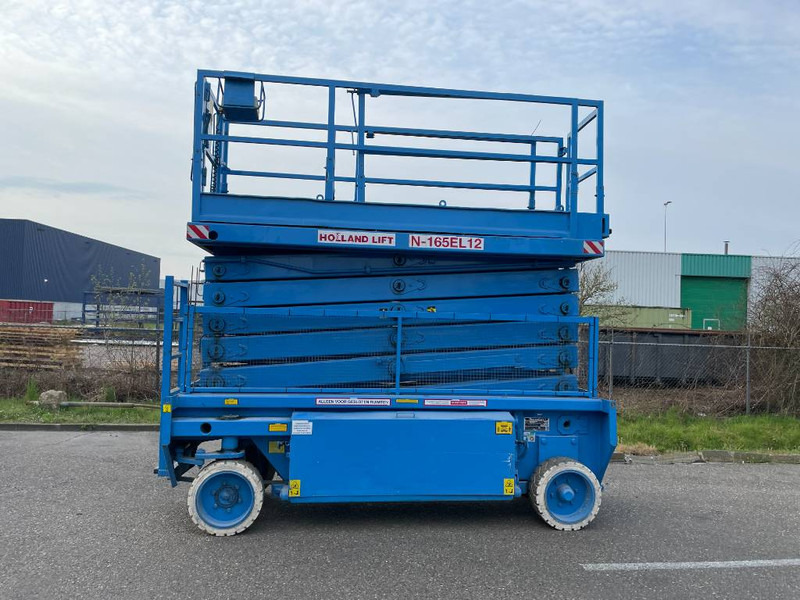 Scissor lift Holland lift N 165 EL 12 | 2008: picture 1