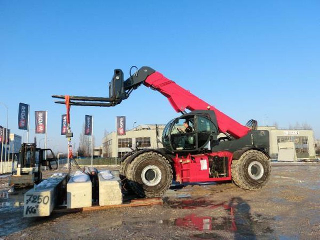 MAGNI HTH 30.12 | 2015 - Telescopic handler: picture 1 MAGNI HTH 30.12 | 2015 - Telescopic handler: picture 1