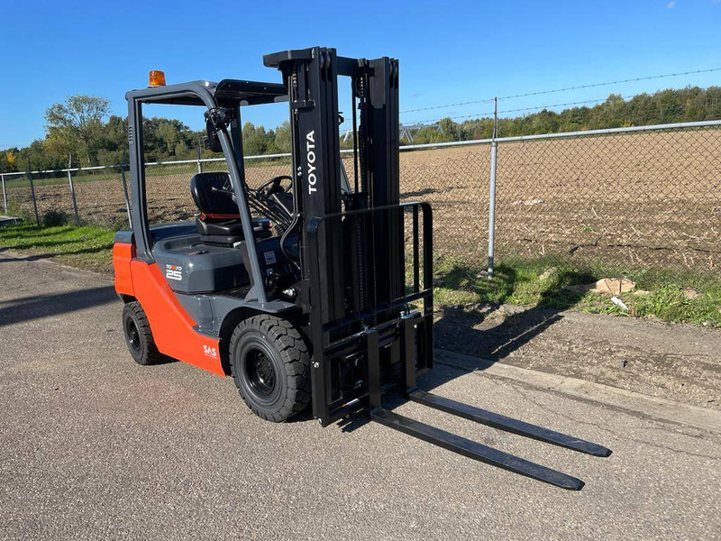 Toyota 8 FD F 25 | 2022 - Diesel forklift: picture 5 Toyota 8 FD F 25 | 2022 - Diesel forklift: picture 5