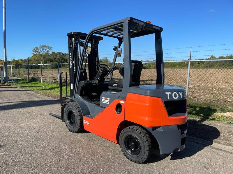 Toyota 8 FD F 25 | 2022 - Diesel forklift: picture 2 Toyota 8 FD F 25 | 2022 - Diesel forklift: picture 2