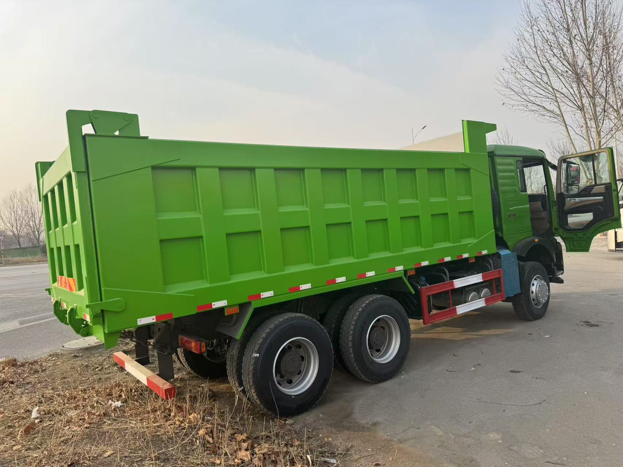 HOWO - Tipper: picture 2 HOWO - Tipper: picture 2