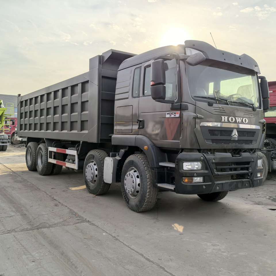 HOWO - Tipper: picture 1 HOWO - Tipper: picture 1