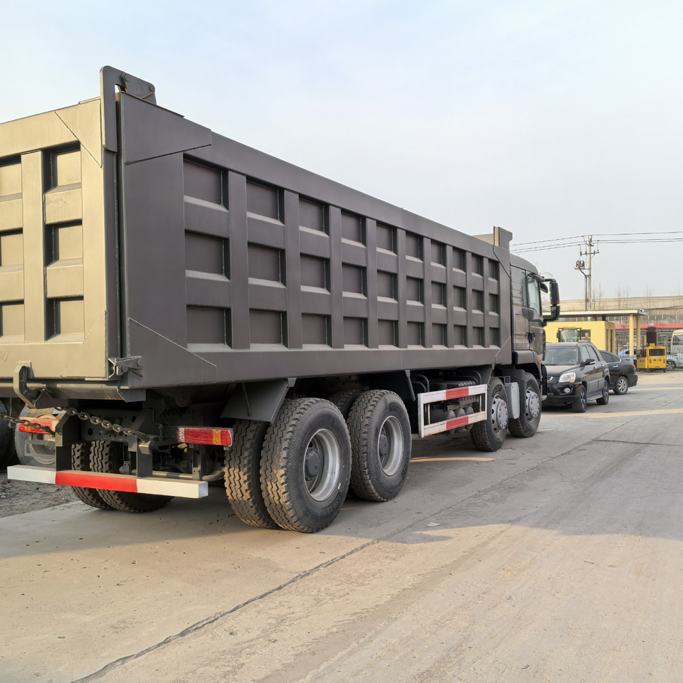 HOWO - Tipper: picture 4 HOWO - Tipper: picture 4