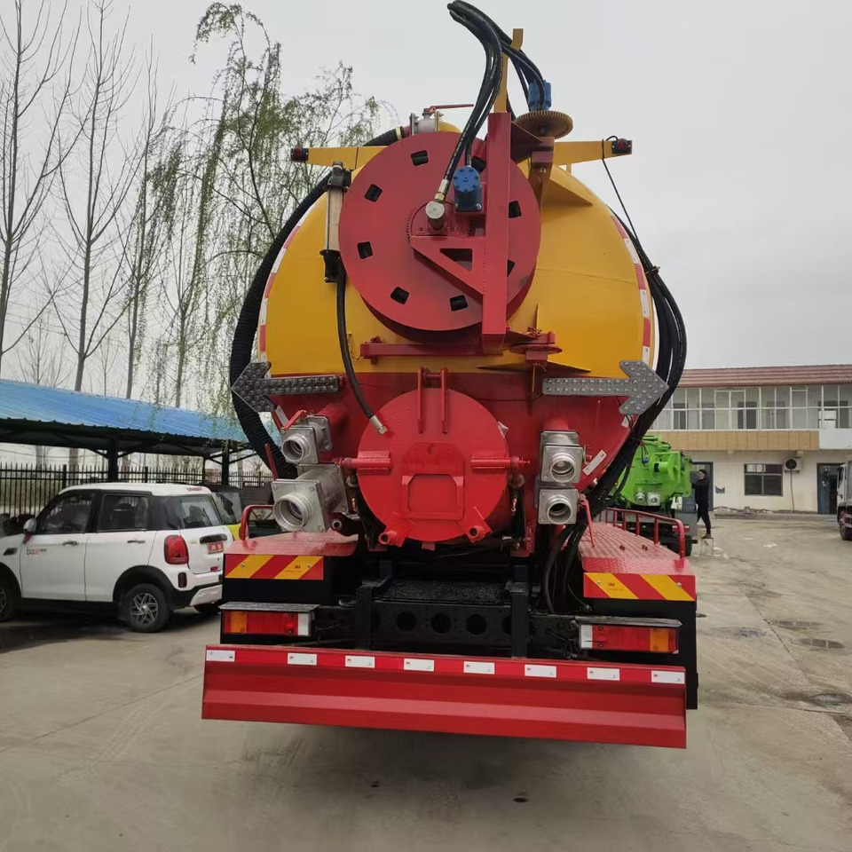 DONFENG - Municipal/ Special vehicle: picture 2 DONFENG - Municipal/ Special vehicle: picture 2
