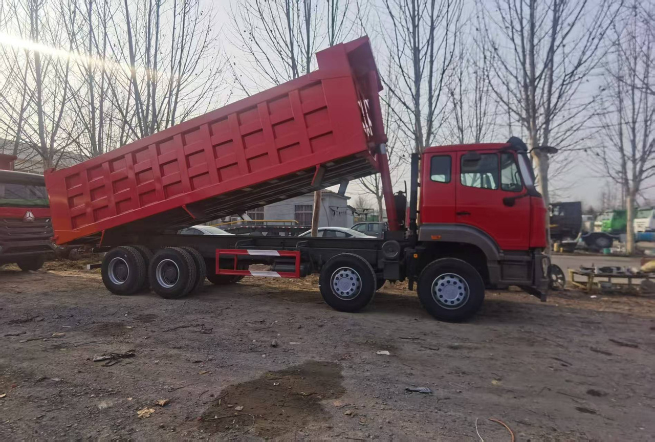 SINOTRUCK HOWO - Tipper: picture 2 SINOTRUCK HOWO - Tipper: picture 2