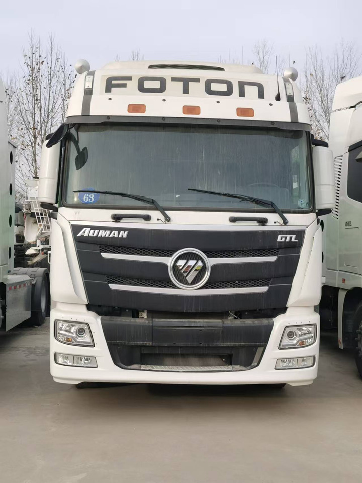 AUMAN  - Tractor unit: picture 1 AUMAN  - Tractor unit: picture 1