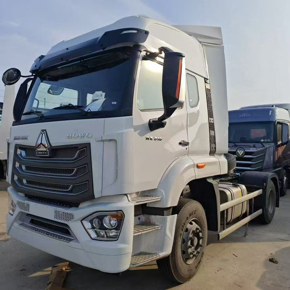 HOWO - Tractor unit: picture 1 HOWO - Tractor unit: picture 1