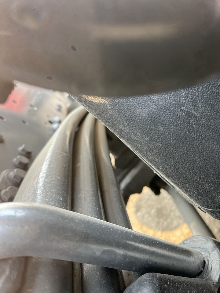 HOWO TH7 - Tractor unit: picture 4 HOWO TH7 - Tractor unit: picture 4