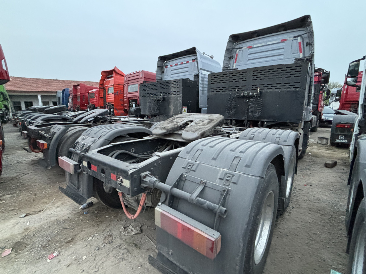 SHENHE LIANDA ESH4251SHEV2 - Tractor unit: picture 5 SHENHE LIANDA ESH4251SHEV2 - Tractor unit: picture 5