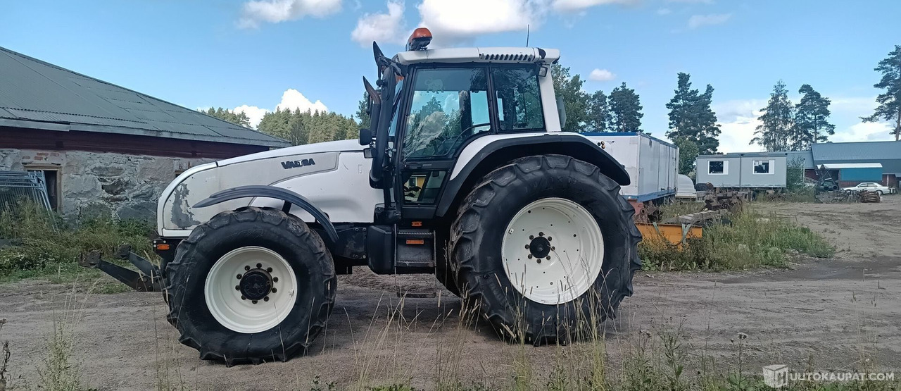 Valtra T 180, 2003, Diesel Traktori, Leppävirta - Agricultural machinery: picture 1 Valtra T 180, 2003, Diesel Traktori, Leppävirta - Agricultural machinery: picture 1