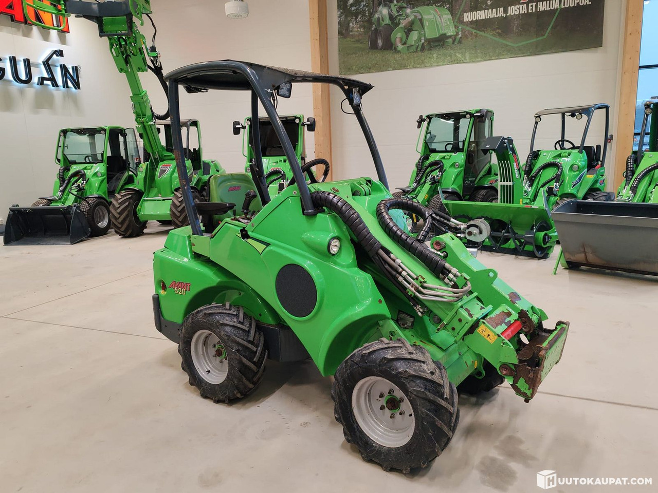 Avant 520 2014 – 2,035 h – running and drivable compact loader, Juva - Compact loader: picture 2 Avant 520 2014 – 2,035 h – running and drivable compact loader, Juva - Compact loader: picture 2