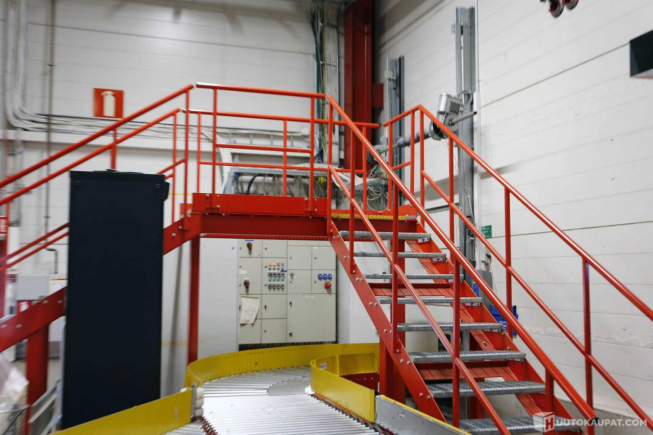 Kahdet teollisuusportaat + taso/ylikulkusilta. LGS6016, Vantaa - Tool/ Equipment: picture 4 Kahdet teollisuusportaat + taso/ylikulkusilta. LGS6016, Vantaa - Tool/ Equipment: picture 4
