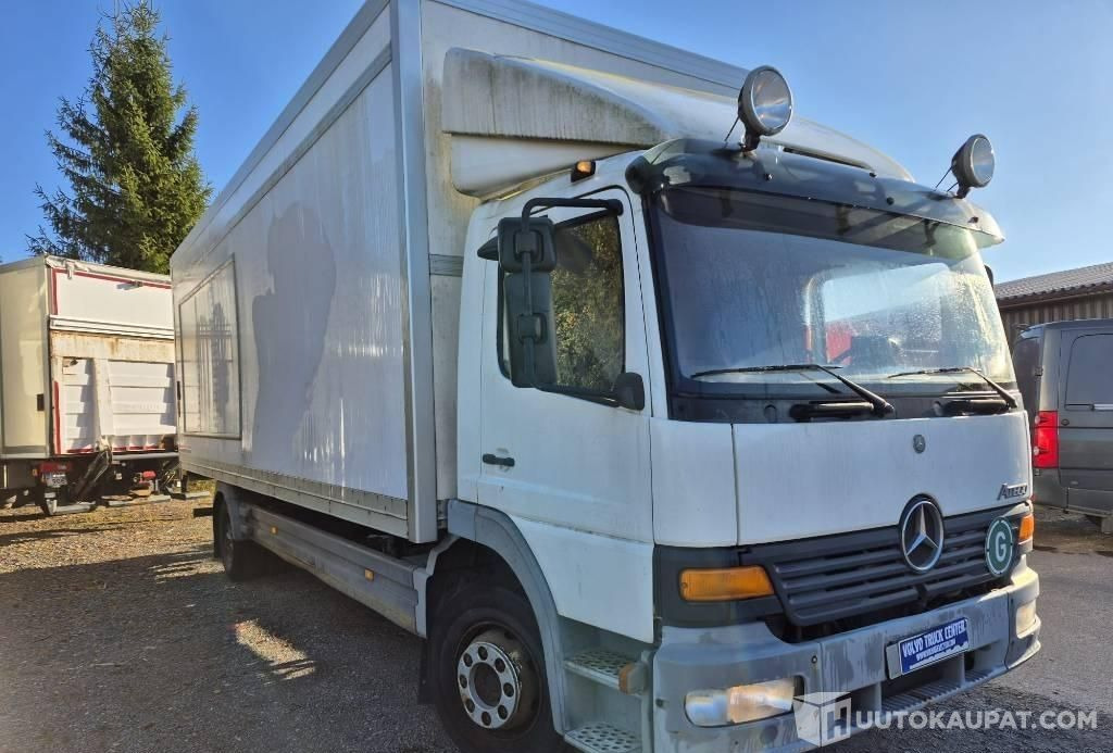 Mercedes-Benz Atego 1223 umpikori+pl nostin, 2003, 323 000 km, Forssa - Box truck: picture 2 Mercedes-Benz Atego 1223 umpikori+pl nostin, 2003, 323 000 km, Forssa - Box truck: picture 2