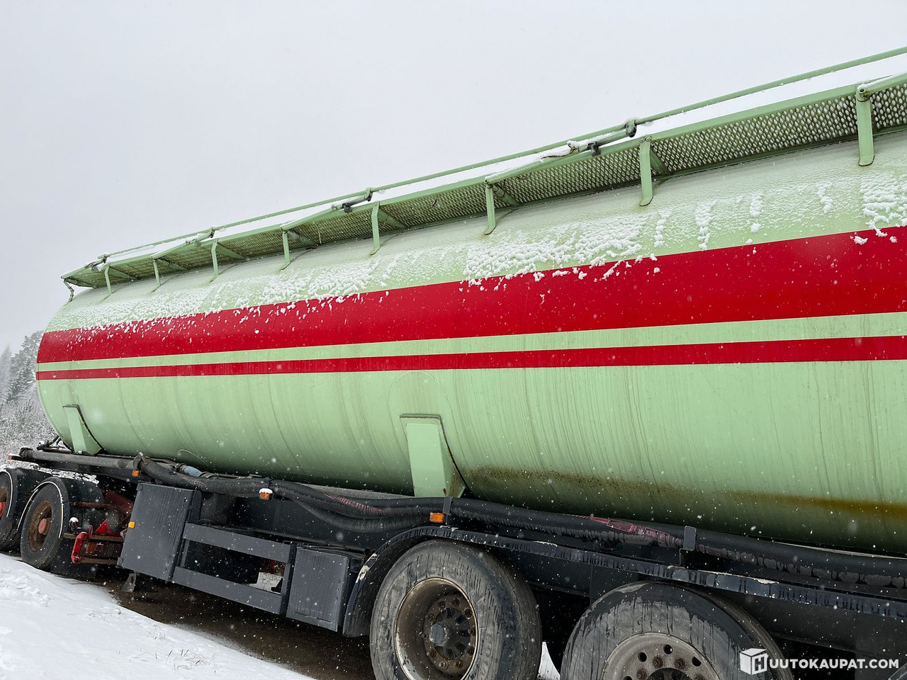 Tilting bulk tank semi-trailer with dolly, Jämsä - Tank semi-trailer, Dolly trailer: picture 5 Tilting bulk tank semi-trailer with dolly, Jämsä - Tank semi-trailer, Dolly trailer: picture 5