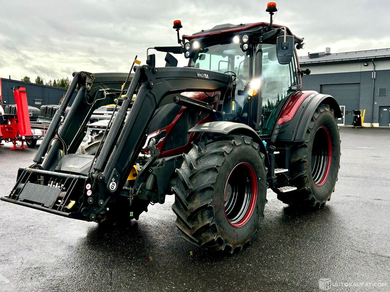 Valtra N175 traktori, 2024, vain 360h!! MTK25, Kempele - Farm tractor: picture 2 Valtra N175 traktori, 2024, vain 360h!! MTK25, Kempele - Farm tractor: picture 2