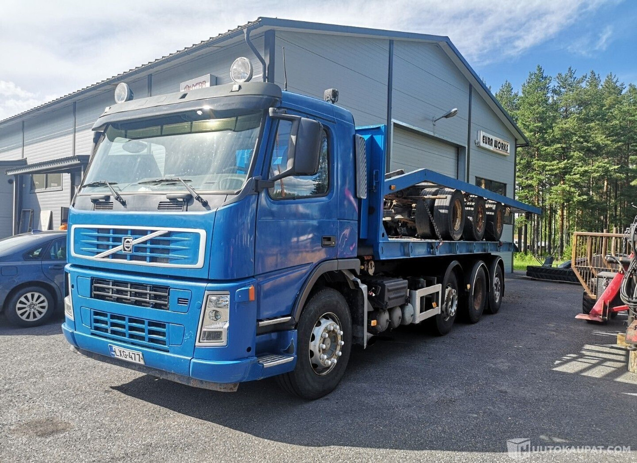 Volvo FM12 vaihtolava-auto, kats.voimassa 9/26 asti, 2004, Eura - Cable system truck: picture 2 Volvo FM12 vaihtolava-auto, kats.voimassa 9/26 asti, 2004, Eura - Cable system truck: picture 2