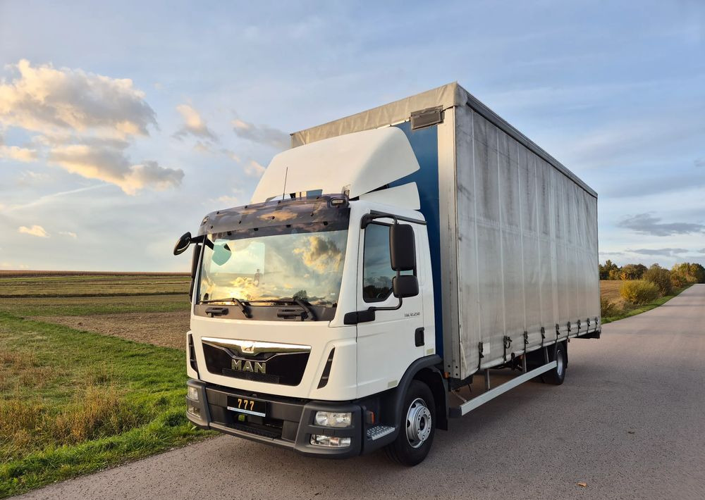 MAN TGL 12.250 6.2m 7.6m HAK AUTOMAT KLIMA 12000kg ESP EURO 6 mega / TOP STAN / okazja nauka jazdy MOŻLIWOŚĆ DOSTOSOWANIA elka - Curtainsider truck: picture 5 MAN TGL 12.250 6.2m 7.6m HAK AUTOMAT KLIMA 12000kg ESP EURO 6 mega / TOP STAN / okazja nauka jazdy MOŻLIWOŚĆ DOSTOSOWANIA elka - Curtainsider truck: picture 5