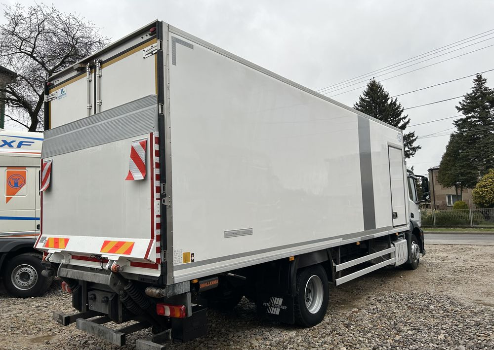Mercedes-Benz Antos 1830 300k km !! CARRIER SUPRA 1150 DRZWI + winda / 7.7m 19palet / z Niemiec / KLIMA / Axor man Tgm THERMO King - Refrigerator truck: picture 3 Mercedes-Benz Antos 1830 300k km !! CARRIER SUPRA 1150 DRZWI + winda / 7.7m 19palet / z Niemiec / KLIMA / Axor man Tgm THERMO King - Refrigerator truck: picture 3