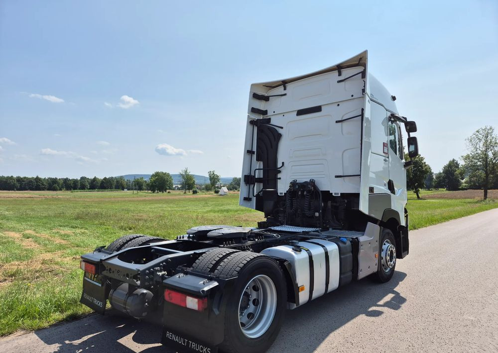 Renault HIGH GAMA T480 2019 SALON PL VIN: KD ! 13l STANDARD STANDARD / KLIMA POSTOJOWA / FULL OPCJA / T520 T440 / TOP STAN GAMA T - Tractor unit: picture 5 Renault HIGH GAMA T480 2019 SALON PL VIN: KD ! 13l STANDARD STANDARD / KLIMA POSTOJOWA / FULL OPCJA / T520 T440 / TOP STAN GAMA T - Tractor unit: picture 5