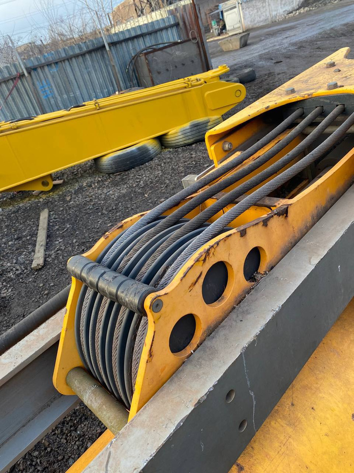 Hydraulic hammer for Construction machinery Fractum 200: picture 6