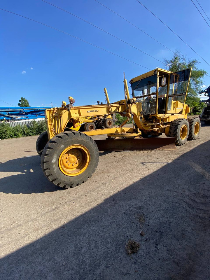 KOMATSU GD661А-1 - Grader: picture 1 KOMATSU GD661А-1 - Grader: picture 1