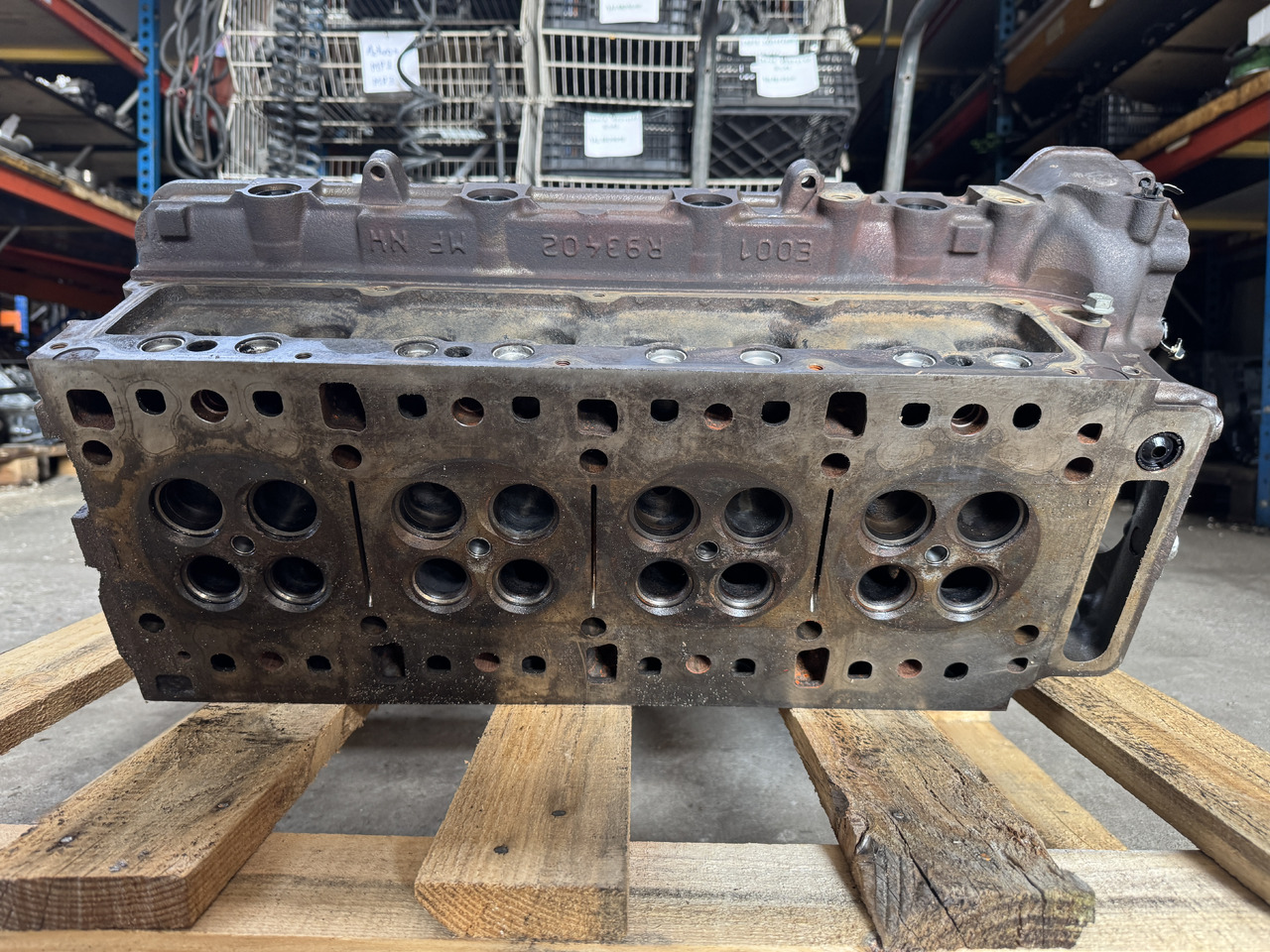 Mercedes Atego III - Cylinder head for Truck: picture 5 Mercedes Atego III - Cylinder head for Truck: picture 5