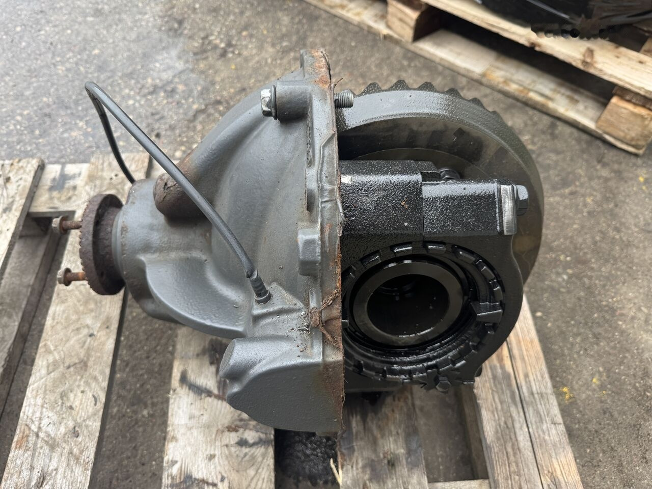 Mercedes-Benz Atego III E6 17.5 3,416 - Differential gear for Truck: picture 1 Mercedes-Benz Atego III E6 17.5 3,416 - Differential gear for Truck: picture 1