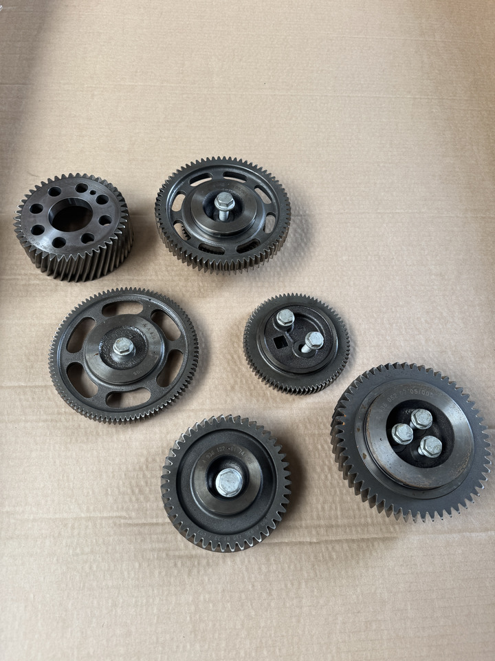 Mercedes-Benz Atego III E6 OM934LA Mercedes-Benz Atego III E6 - Camshaft for Truck: picture 3 Mercedes-Benz Atego III E6 OM934LA Mercedes-Benz Atego III E6 - Camshaft for Truck: picture 3