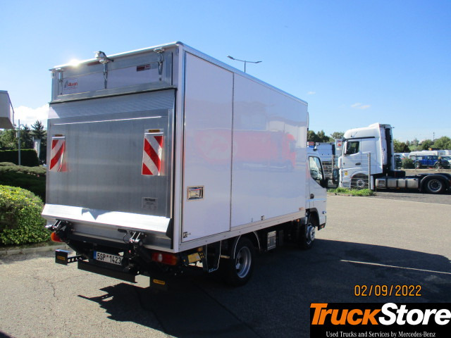 FUSO Canter 3C15 - Box truck: picture 4 FUSO Canter 3C15 - Box truck: picture 4