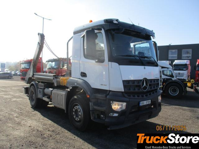 Mercedes-Benz Arocs 1846 LK - Skip loader truck: picture 1 Mercedes-Benz Arocs 1846 LK - Skip loader truck: picture 1
