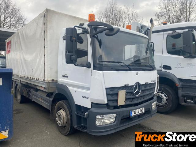 Mercedes-Benz Atego 1223 L - Curtainsider truck: picture 1 Mercedes-Benz Atego 1223 L - Curtainsider truck: picture 1