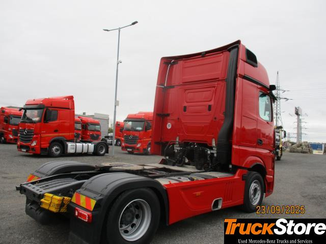 Mercedes-Benz Actros 1848 LS - Tractor unit: picture 3 Mercedes-Benz Actros 1848 LS - Tractor unit: picture 3