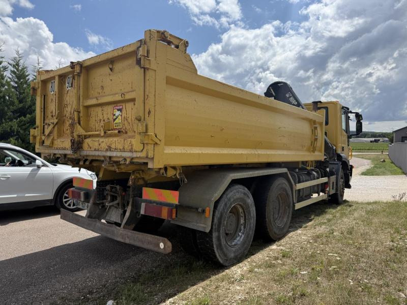 Iveco Trakker - Tipper, Crane truck: picture 5 Iveco Trakker - Tipper, Crane truck: picture 5