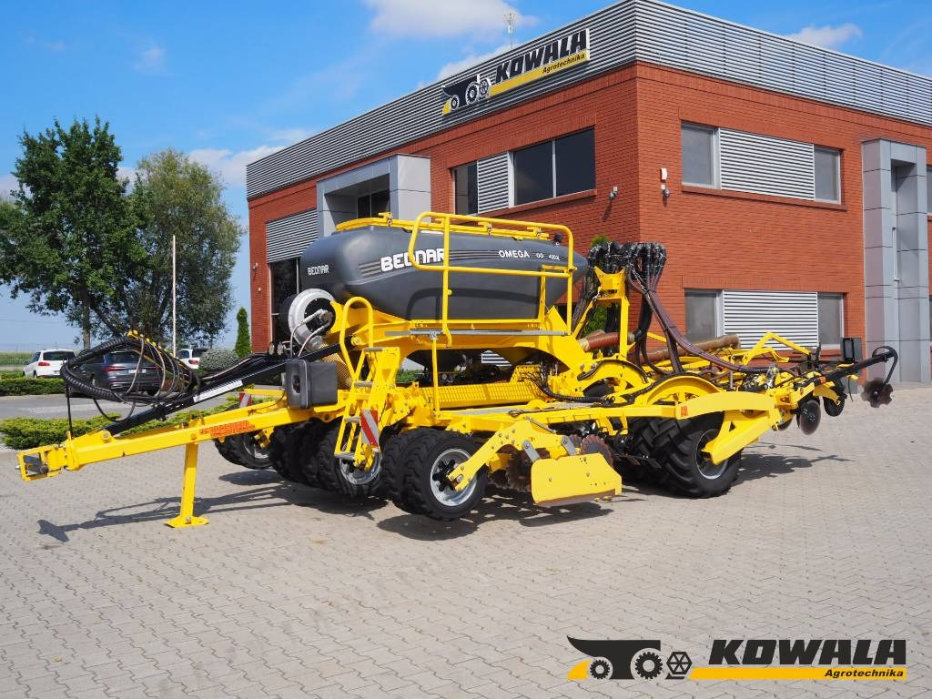 Bednar OMEGA OO 4000L  - Combine seed drill: picture 1 Bednar OMEGA OO 4000L  - Combine seed drill: picture 1