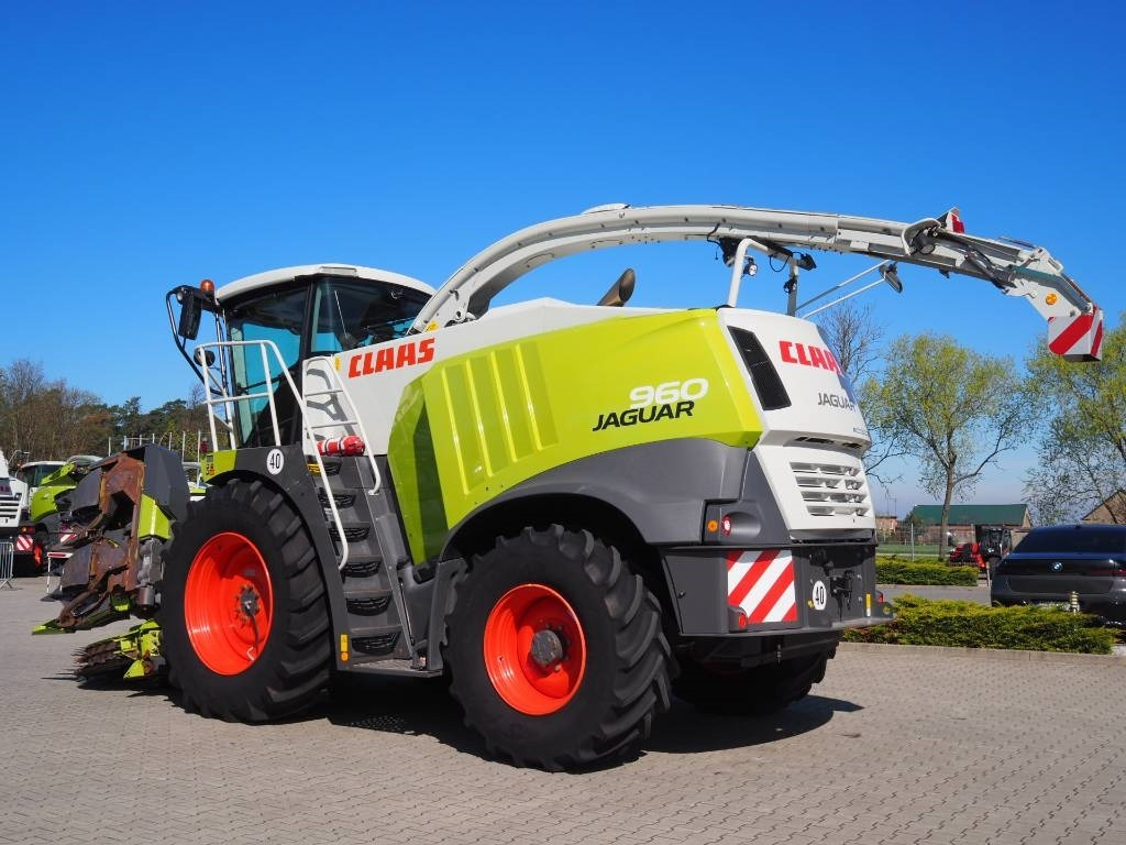 Claas Jaguar 960 4WD + Orbis 600 SD - Forage harvester: picture 2 Claas Jaguar 960 4WD + Orbis 600 SD - Forage harvester: picture 2